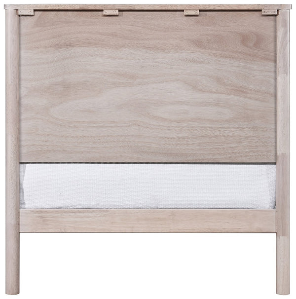 Meridian Furniture Kivo Solid Wood Twin Bed with Slatted Headboard for Modern and Mid-century Style Bedrooms Natural KivoNatural-T