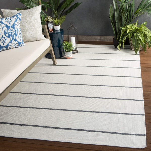 Jaipur Living Jaipur Living Corbina Flatweave Recycled Pet Stripe Rug for Indoor Outdoor Spaces Ivory 7'6"X9'6" RUG143131