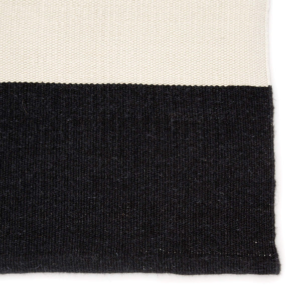 Jaipur Living Jaipur Living Lanai Flatweave Indoor Outdoor Rug Nautical Stripe Recycled Pet Yarn Black 4'X6' RUG143140