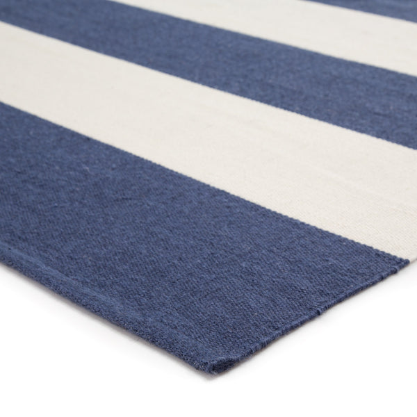 Jaipur Living Jaipur Living Lanai Flatweave Indoor Outdoor Rug Nautical Stripe Recycled Pet Yarn Dark Blue 7'6"X9'6" RUG143146