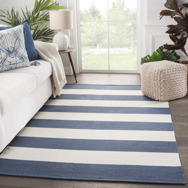 Jaipur Living Jaipur Living Lanai Flatweave Indoor Outdoor Rug Nautical Stripe Recycled Pet Yarn Dark Blue 7'6"X9'6" RUG143146