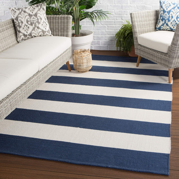 Jaipur Living Jaipur Living Lanai Flatweave Indoor Outdoor Rug Nautical Stripe Recycled Pet Yarn Dark Blue 7'6"X9'6" RUG143146