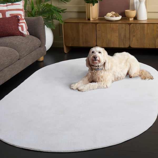 Safavieh Loft Elegant Area Rug – Modern Solid Design, Durable Polyester, Washable, Slip-resistant Backing Ivory Polyester Lft315a-68