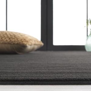 Safavieh Loft Oval Polyester Area Rug Solid Tonal Washable Pile for Bedroom or Living Room Black 2'-0" x 3'-0" LFT315Z-2