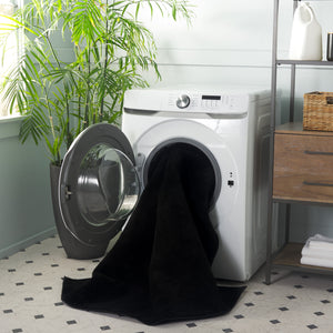 Safavieh Loft Elegant Area Rug – Modern Solid Design, Durable Polyester, Washable, Slip-resistant Backing Black Polyester Lft315z-213