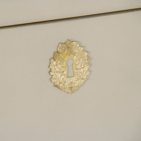 Anjelica Dresser Off-White, Gold Leaf LI-S17-24-65 Zentique