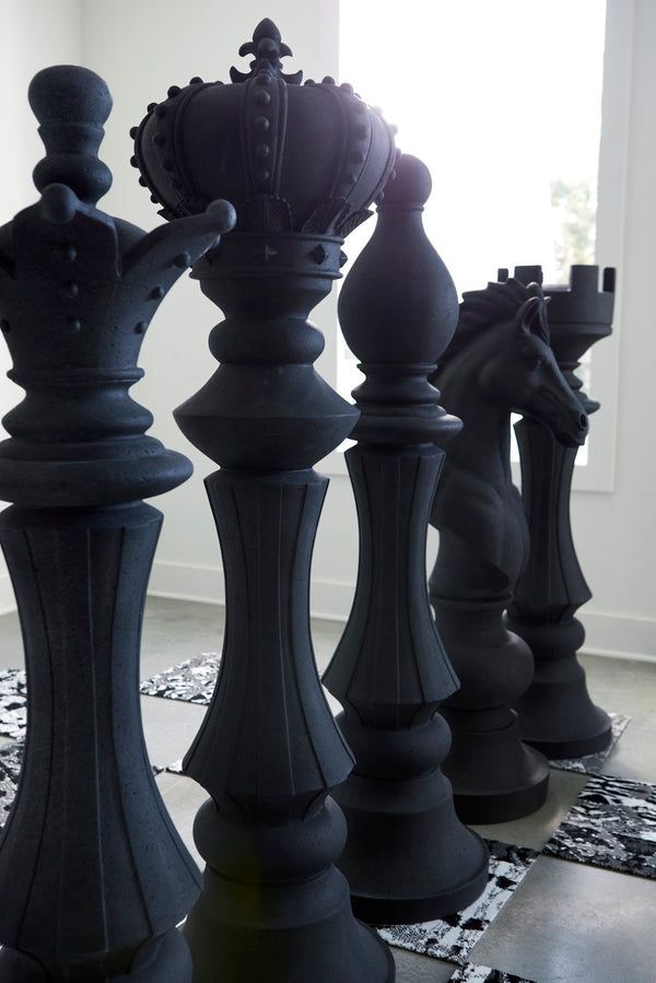 Phillips Collection Queen Chess Sculpture, Artisan-grade Cast Stone Piece For Indoor And Outdoor Game Lovers Black Resin Composite Ph115681
