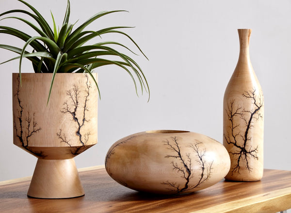 Phillips Collection Lightning Urn Vase - Stunning Artisanal Design With Unique Fractal Patterns For Modern Interiors Brown Wood ,Mango Th97706