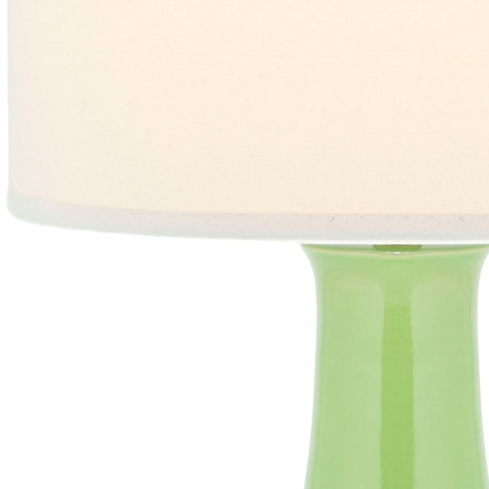 Safavieh PARIS, 27.5 INCH CERAMIC TABLE LAMP - Timeless Elegance for Your Home with Warm Ambient Illumination Green LIT4024G
