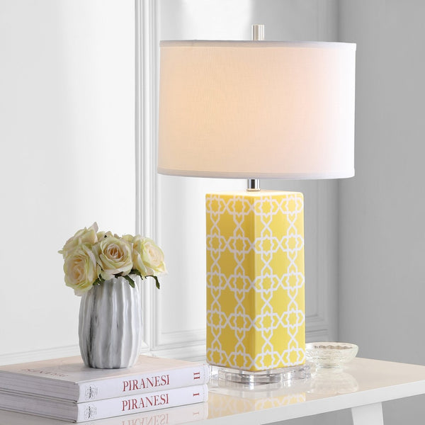 Safavieh QUATREFOIL Table Lamps - Distinctive Ceramic Design with Acrylic Accents for Stylish Illumination Yellow LIT4133G-SET2