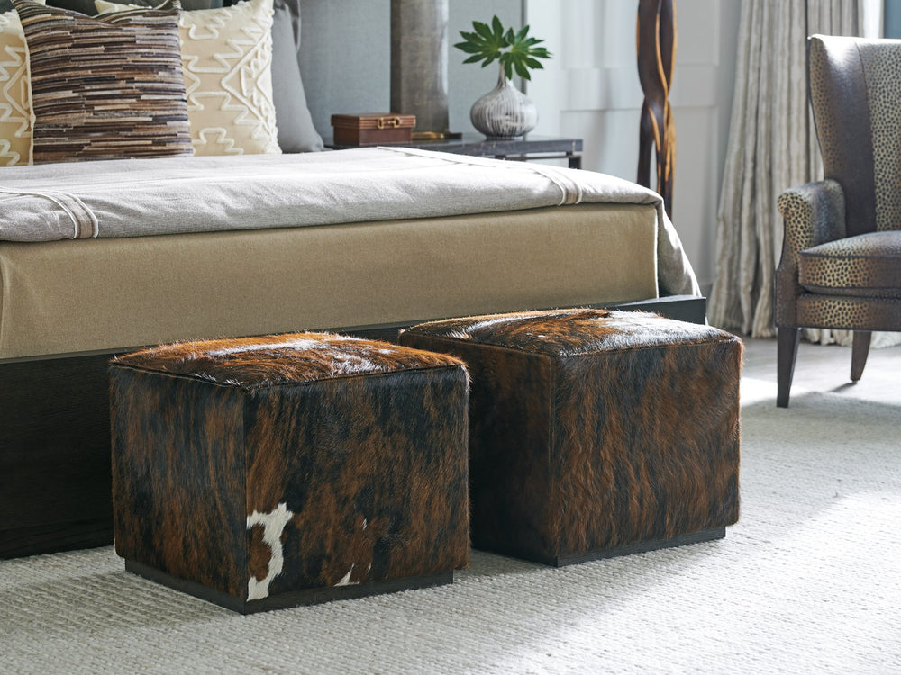 Lexington Barclay Butera Colby Leather Ottoman – Elegant Upholstered Design, Artisan Craftsmanship, Perfect For Stylish Interiors   Ll5454-45bb-40