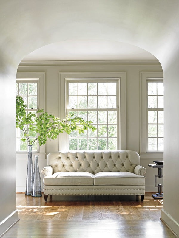 Lexington Hillstead Leather Settee – Casual Transitional Design With Luxurious Comfort And Timeless Elegance   Ll7924-23-40