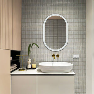 Safavieh WES, 24-Inch Silver/White Aluminum LED Mirror - Sleek Design with Bright Illumination for Any Room LMR1009A