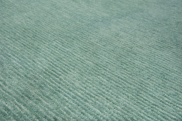 Alora Decor Luna Hand‑Tufted Aqua Teal Rug — Sustainable 100% Recycled Polyester, Water‑Resistant, Soft Textured Comfort For Casual Spaces 5' x 7'6" LNALNA105AA000576
