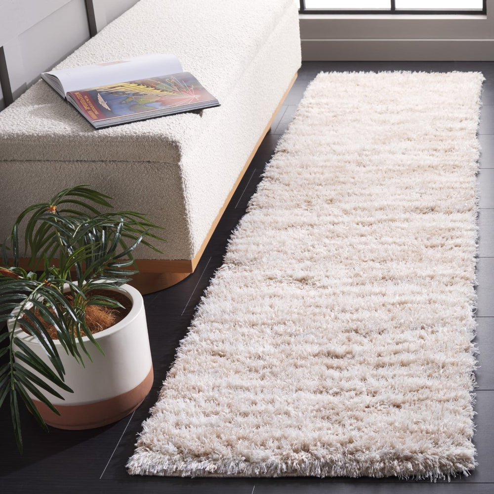 Safavieh Lindsay Shag 554 Power Loomed Shag & Flokati Rug Beige / Ivory 2'-2" x 8'