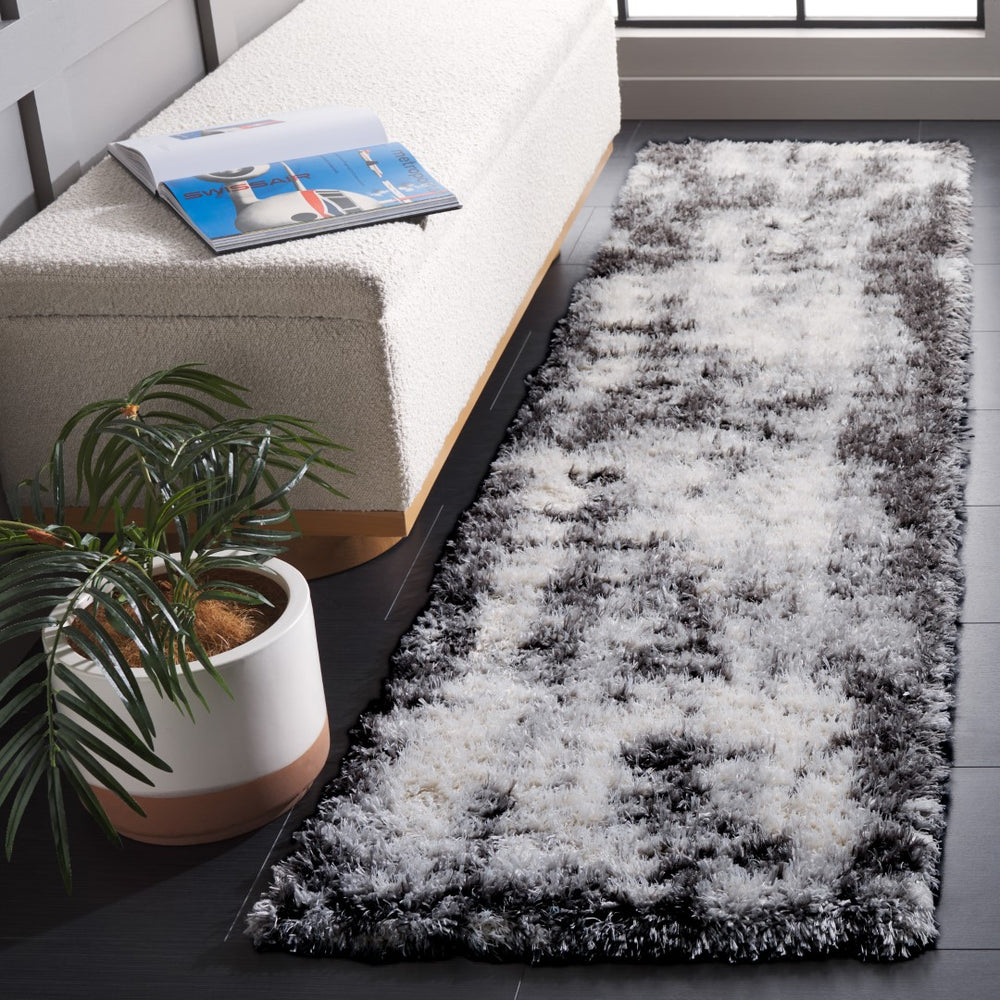 Safavieh Lindsay Shag 558 Power Loomed Shag & Flokati Rug Dark Grey / Grey 2'-2" x 8'