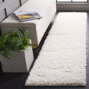 Safavieh Lindsay Shag 560 Power Loomed Shag & Flokati Rug Ivory 2'-2" x 8'