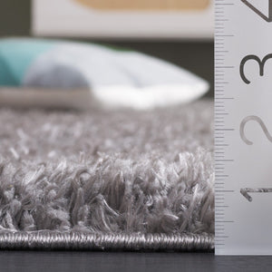 Safavieh Lindsay Shag 560 LNS560 Power Loomed Shag & Flokati Rug Dark Grey LNS560G-7SQ