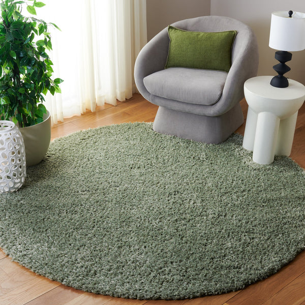 Safavieh Lindsay Plush Flokati-Inspired Shag Runner In Green — Luxurious 1.9" Pile, Durable Polyester, Hallway Rug 2'-2" x 7'-0" LNS560Y-27