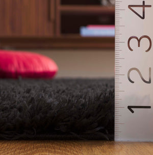 Safavieh Lindsay Shag 560 Power Loomed Shag & Flokati Rug LNS560Z-5