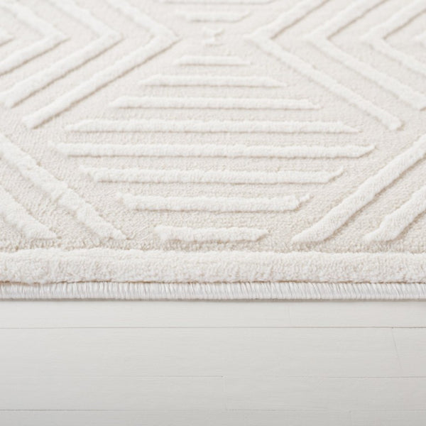 Safavieh Lrl Ivory Geometric Power Loomed Polyester Runner Rug for Hallways and Entryways 5'-0" x 7'-0" LRL1172A-5