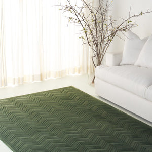 Safavieh Lrl Bolton Chevron Area Rug Power Loomed Polyester Plush Pile for Modern Interiors 6'7" x 8'6" LRL1175W-6