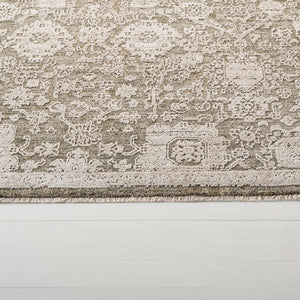 Safavieh Lauren Floral Transitional Rug 8X10 In Green Ivory — Low-Profile Durable Polyester Pile, Turkey-Made LRL1783Y-8