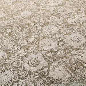 Safavieh Lauren Floral Transitional Rug 8X10 In Green Ivory — Low-Profile Durable Polyester Pile, Turkey-Made LRL1783Y-8