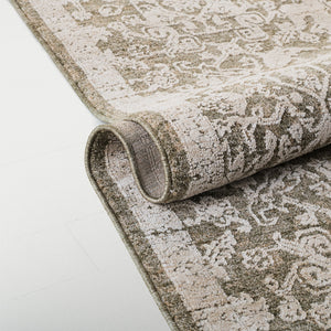 Safavieh Lauren Floral Transitional Rug 8X10 In Green Ivory — Low-Profile Durable Polyester Pile, Turkey-Made LRL1783Y-8