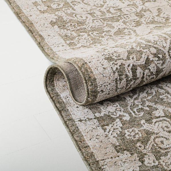 Safavieh Lauren Floral Transitional Rug 8X10 In Green Ivory — Low-Profile Durable Polyester Pile, Turkey-Made LRL1783Y-8