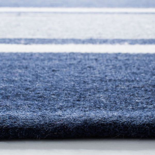 Safavieh Lrl Hanover Flatweave Polyester Stripe Rug Bold Navy Pattern for Living Dining Spaces LRL2461A-6