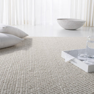 Safavieh Lrl Carisbrooke Hand-Woven Wool Cotton Cream Area Rug for Spacious Living Rooms LRL6320A