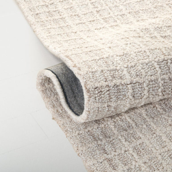 Safavieh Lrl Hand Tufted Wool Cotton Runner Rug Soft Beige Ivory Solid Hallway Accent 6'-0" x 9'-0" LRL6929B-6