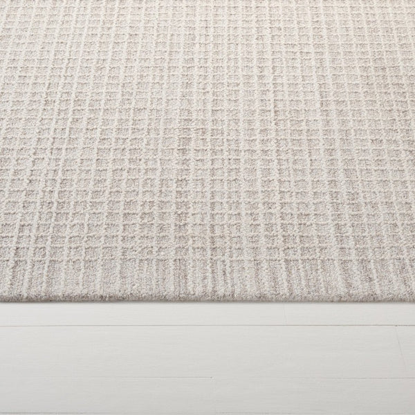 Safavieh Lrl Hand Tufted Wool Cotton Runner Rug Soft Beige Ivory Solid Hallway Accent 6'-0" x 9'-0" LRL6929B-6