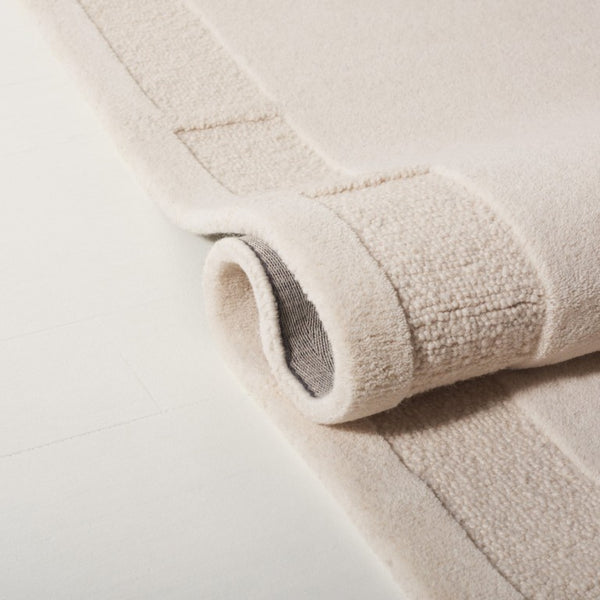 Safavieh Lrl Grayson Hand-Tufted Wool Cotton Ivory Geometric Runner for Hallways 9'-0" x 12'-0" LRL6938A-9
