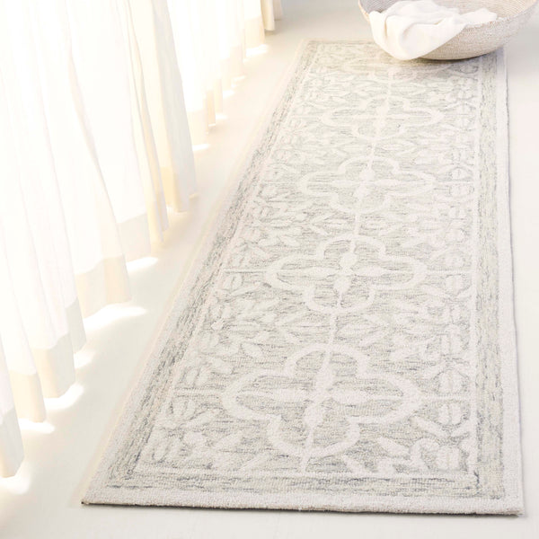 Safavieh Lrl Hand-Tufted Grey Ivory Wool-Cotton Rug — Low-Profile, Artisanal Comfort For Entryways & Bedsides 2'-6" x 4'-0" LRL6942F-24