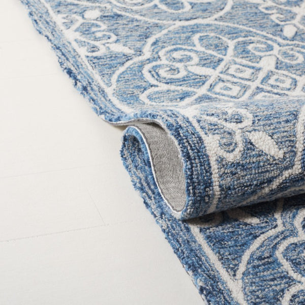 Safavieh Lrl Hand-Tufted Wool Cotton Medallion Accent Rug with Ornate Floral Detail 2'-3" x 8'-0" LRL6945N-28