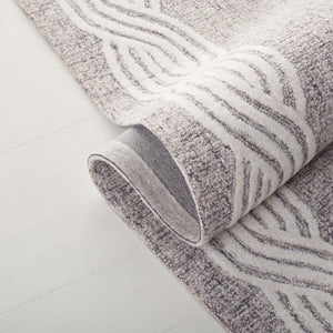 Safavieh Lrl Hand-Tufted Wool Cotton Runner Rug with Bordered Frame in Grey Ivory Palette 5'-0" x 8'-0" LRL6951F-5