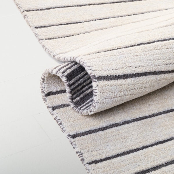 Safavieh Lauren Ralph Handloomed Wool Cotton Ivory Accent Rug for Modern Living Spaces 8'-0" x 10'-0" LRL6952A-8