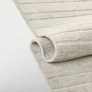 Safavieh Lauren Ralph Handloomed Wool Cotton Accent Rug Neutral Grey Plush Bedroom Entryway 8'-0" x 10'-0" LRL6952F-8