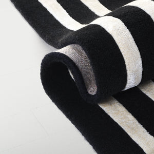 Safavieh Lauren Hand‑Tufted Charcoal & Ivory Wool‑Viscose Rug With Double Border—Plush Low‑Profile Comfort 8'-0" x 10'-0" LRL6953H-8