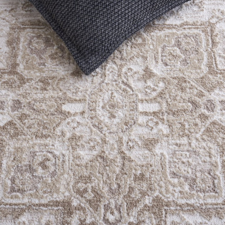 Safavieh Lunara Traditional Ivory Polyester Area Rug Woven in Turkey for Living Rooms LUA318E-4