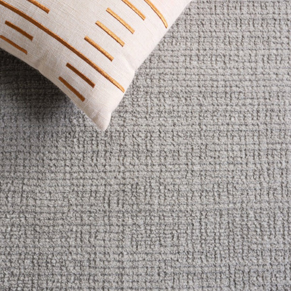 Safavieh Lunara Two-Tone Grey Runner Rug Low Pile Polyester Jute Blend for Modern Hallways 2'-2" x 8'-0" LUA332F-28