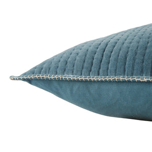Jaipur Living Jaipur Living Quilted Cotton Velvet Pillow Cover with Hand-stitched Flange Coastal Blue PLC102370