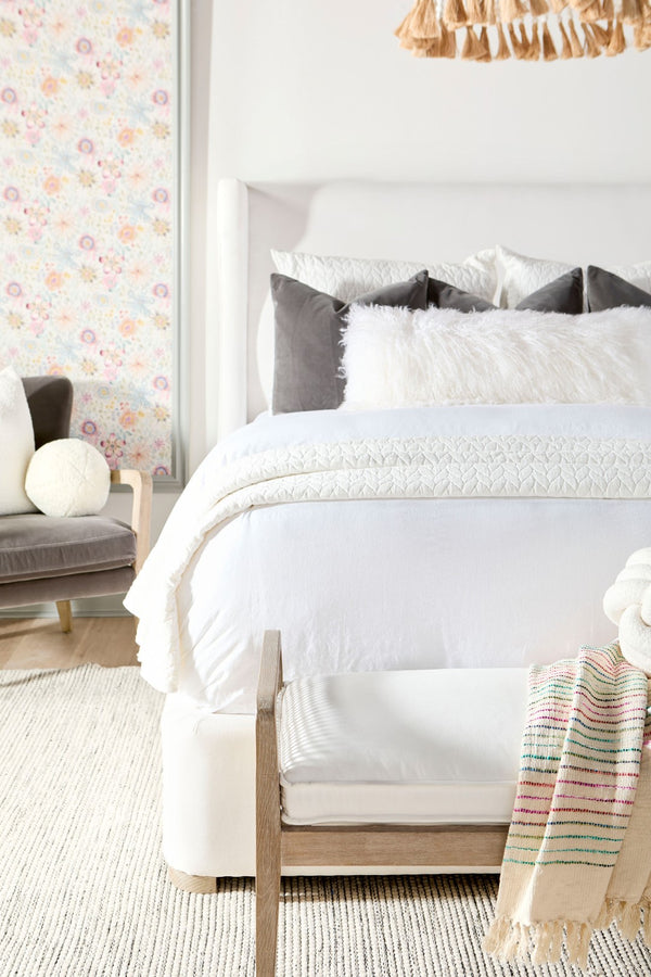 Essentials For Living Leone Bench - Stylish Transitional Seating With Stain-resistant Fabric, Solid Oak Frame & Comfort Natural Gray Oak,Cane Solid Oak Wood,Rattan 6698.Lpprl/Ng