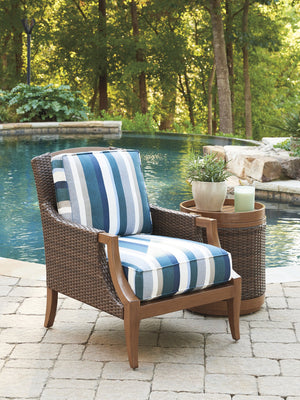 Lexington Tommy Bahama Outdoor 3935-950 Coastal Round Accent Table With Woven Wicker, Removable Tray, And Stylish Storage Solution Walnut Wood 3935-950