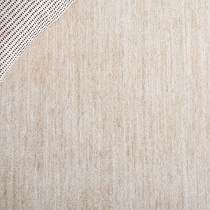 Safavieh Mabel Elegant Area Rug - Turkish Power Loomed Design For Timeless Style And Comfort In Any Room Beige ,Ivory Polyester Pile Mab300b-4