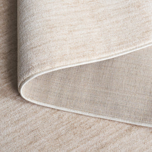 Safavieh Mabel Elegant Area Rug - Turkish Power Loomed Design For Timeless Style And Comfort In Any Room Beige ,Ivory Polyester Pile Mab300b-4