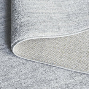 Safavieh Mabel Elegant Area Rug - Turkish Power Loomed Design For Timeless Style And Comfort In Any Room Light Blue ,Ivory Polyester Pile Mab300k-8