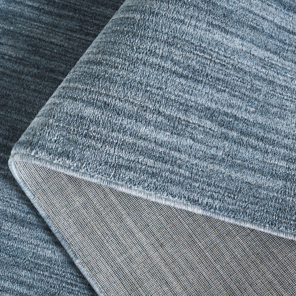 Safavieh Mabel Runner Rug - Elegant And Versatile Design For Hallways, Power Loomed, Durable Polyester, Soft Feel Blue ,Ivory Polyester Pile Mab300m-5